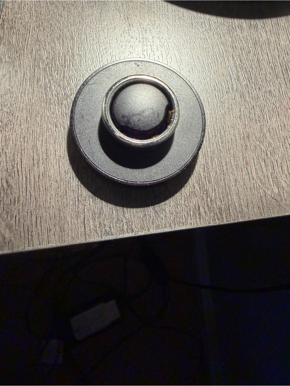 Oura Black Ring Tracker with Silver Band